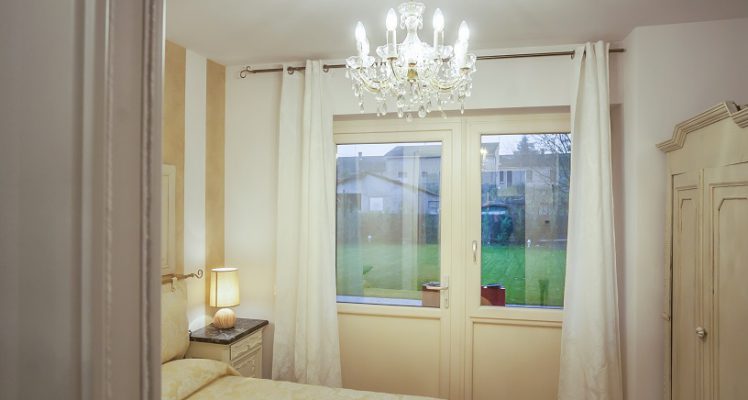suite garda montichiari camere lago brescia camera